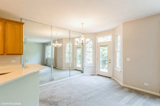 $2,600 | 2956 Talaga Drive, Algonquin, IL 60102