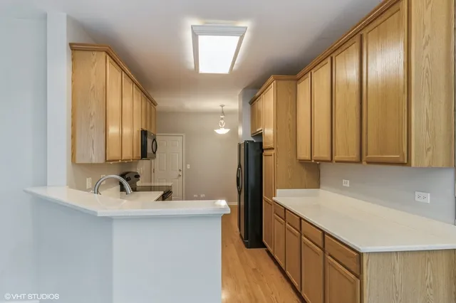 $2,600 | 2956 Talaga Drive, Algonquin, IL 60102