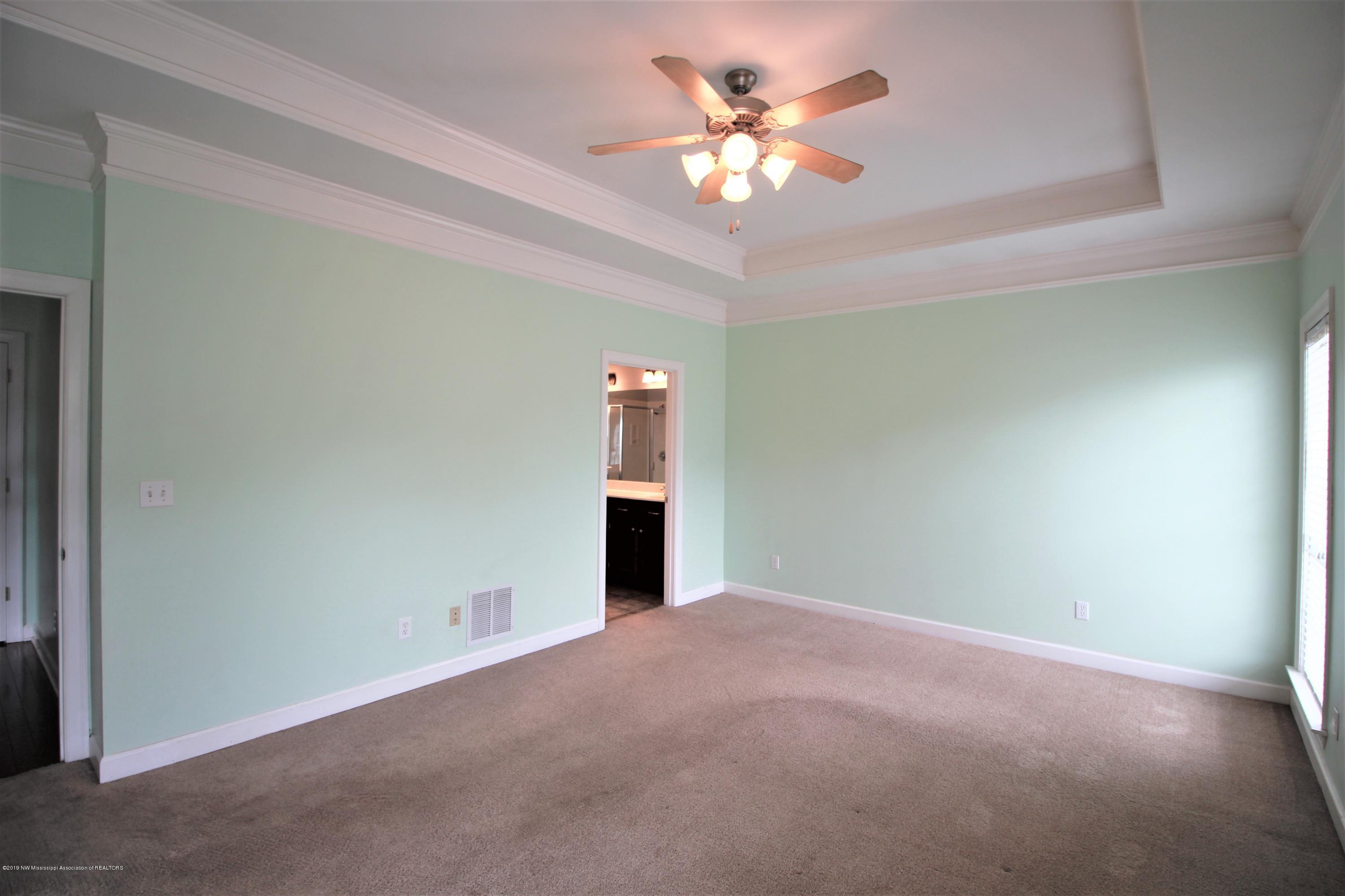 2865 Liverpool Lane Southaven, MS 38671 - Photo 11 of 23 IMG_8850 (2)