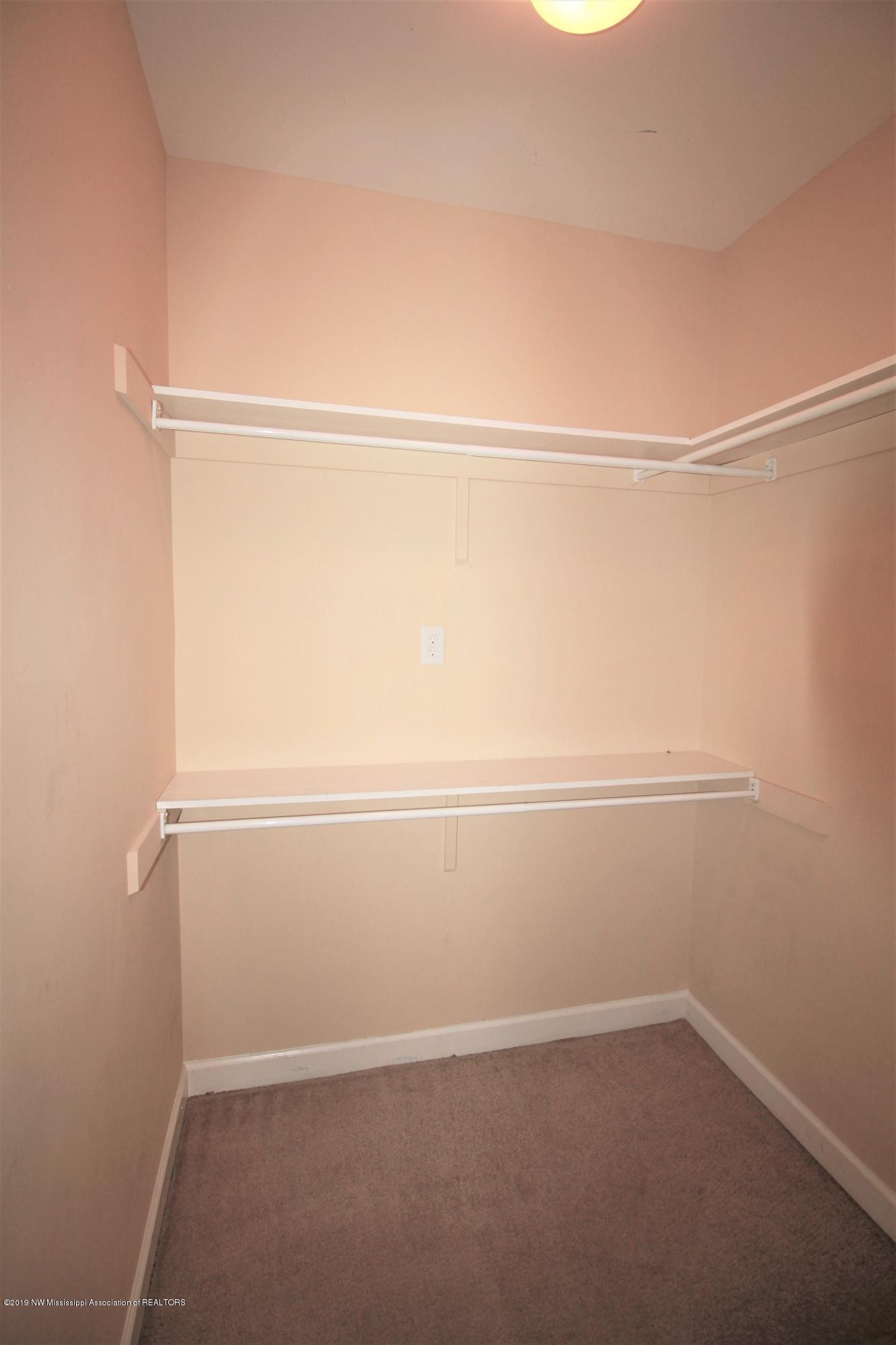 2865 Liverpool Lane Southaven, MS 38671 - Photo 20 of 23 IMG_8888 (2)