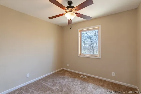 $274,900 | 4 Kiefer Road, Eldon, MO 65026