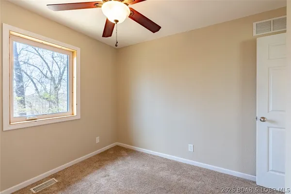 $274,900 | 4 Kiefer Road, Eldon, MO 65026