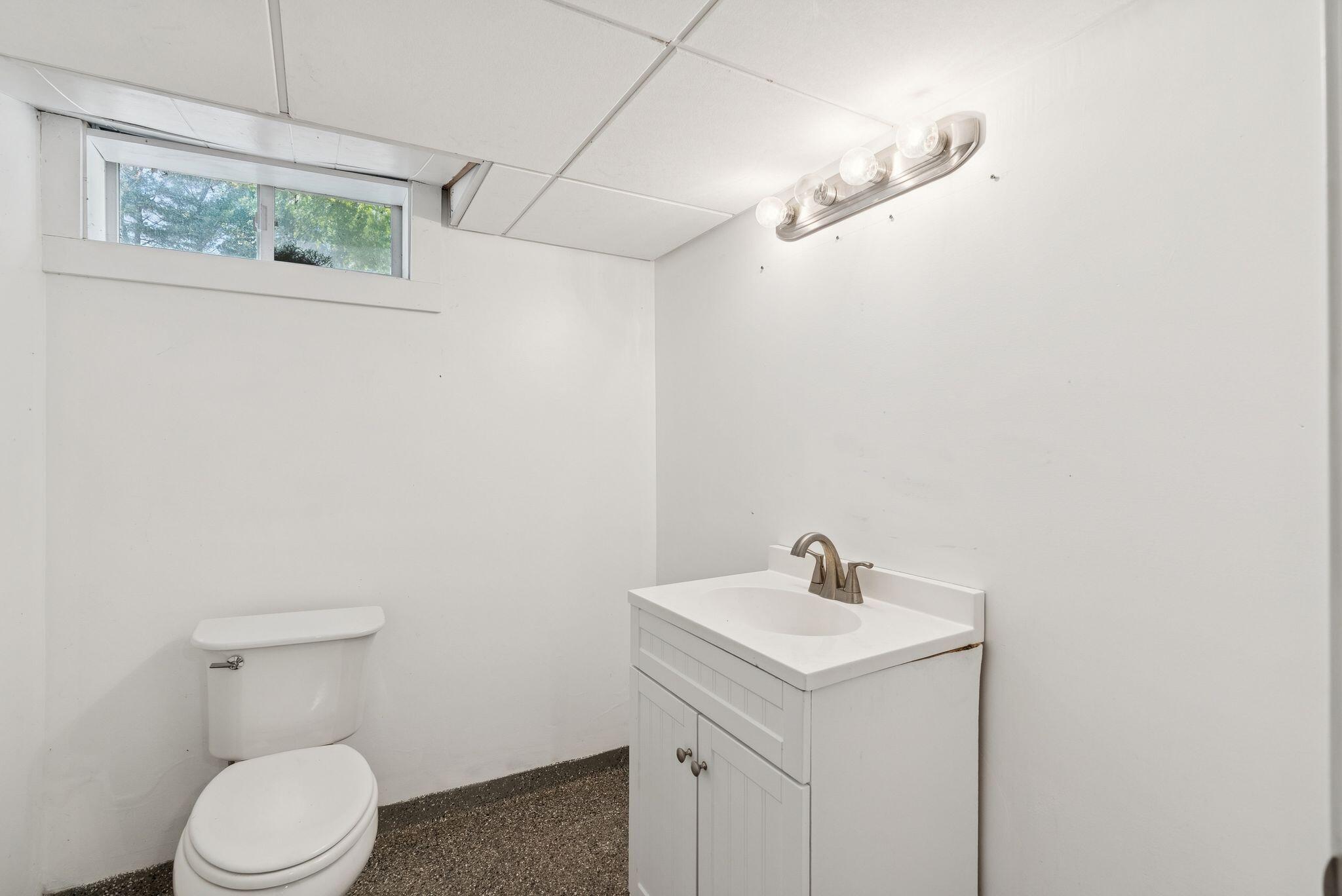 1309 Broadway South Portland, ME 04106 - Photo 47 of 61 47_DSC09446