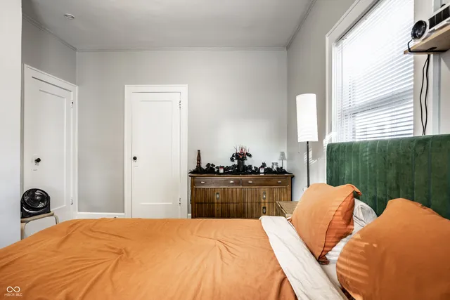 $200,000 | 833-835 North Riley Avenue, Indianapolis, IN 46201