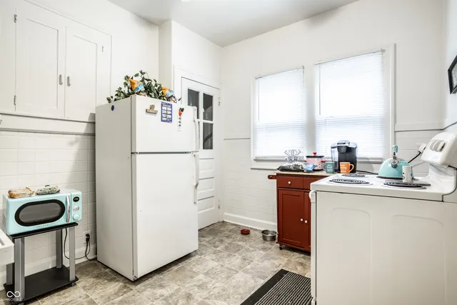 $200,000 | 833-835 North Riley Avenue, Indianapolis, IN 46201