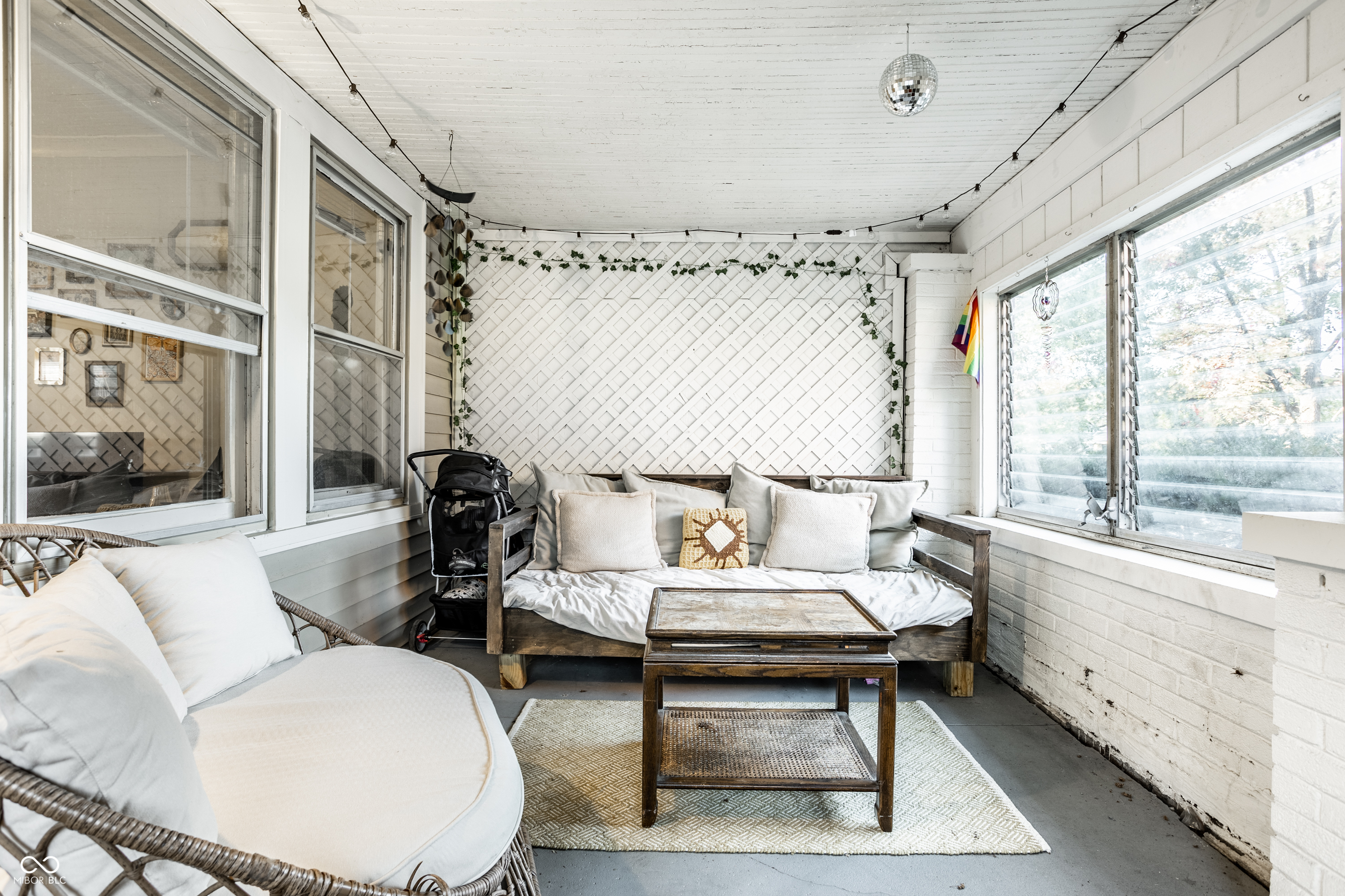 833-835 North Riley Avenue Indianapolis, IN 46201 - Photo 3 of 38