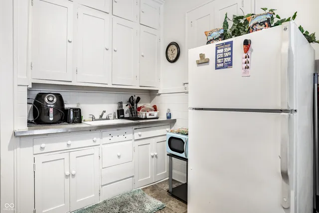 $200,000 | 833-835 North Riley Avenue, Indianapolis, IN 46201