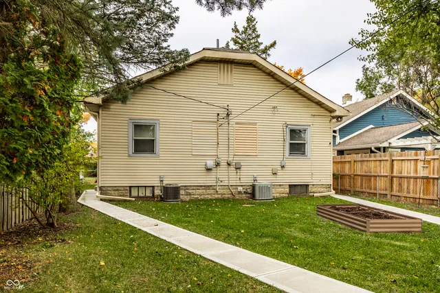 $200,000 | 833-835 North Riley Avenue, Indianapolis, IN 46201