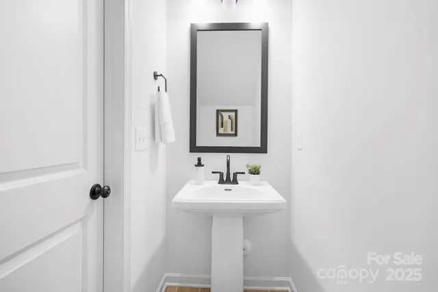 $475,000 | 13544 Central Avenue, Huntersville, NC 28078