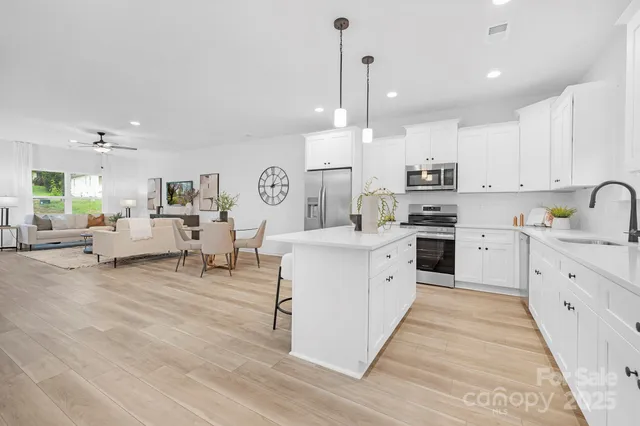 $475,000 | 13544 Central Avenue, Huntersville, NC 28078