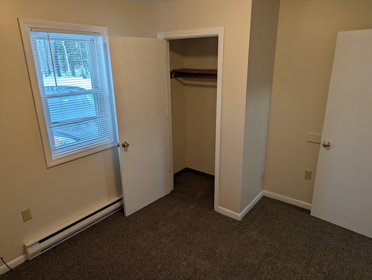 22 Dearborn Street Belmont, NH 03220 - Photo 5 of 10