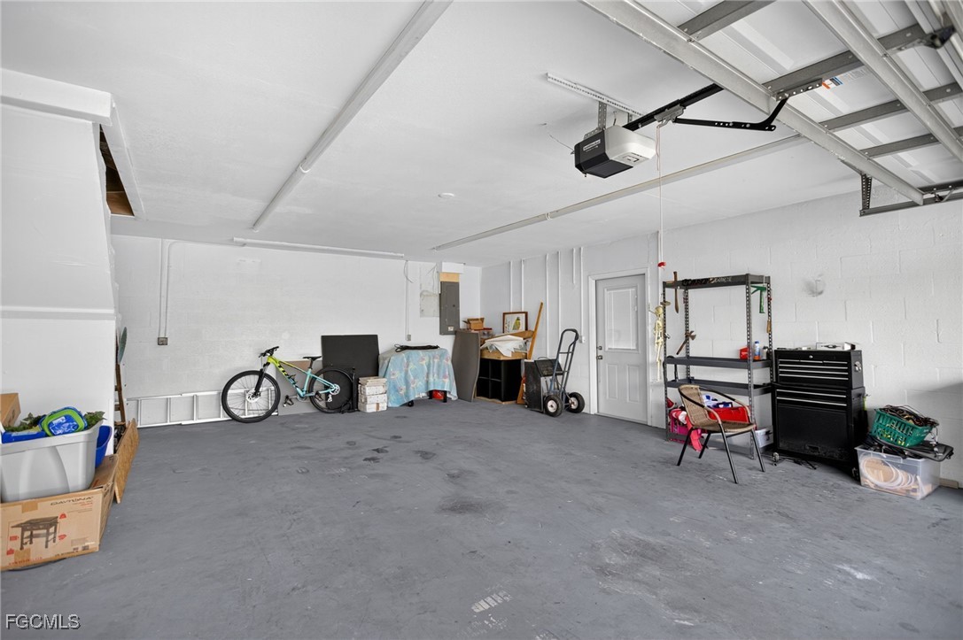 1549 Braeburn Road Fort Myers, FL 33919 - Photo 33 of 38