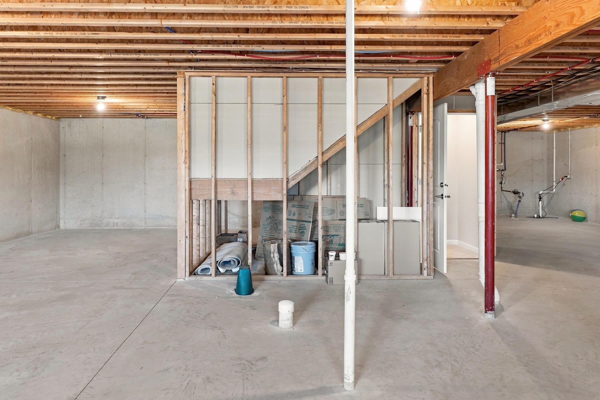 205 Bedford Road Green Bay, WI 54311 - Photo 38 of 87 Gallery Image 38