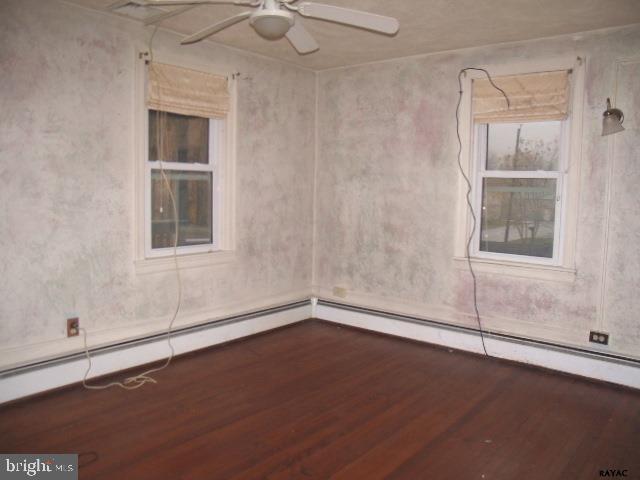 567 Trolley Road Windsor, PA 17366 - Photo 3 of 8 Gallery Image 3