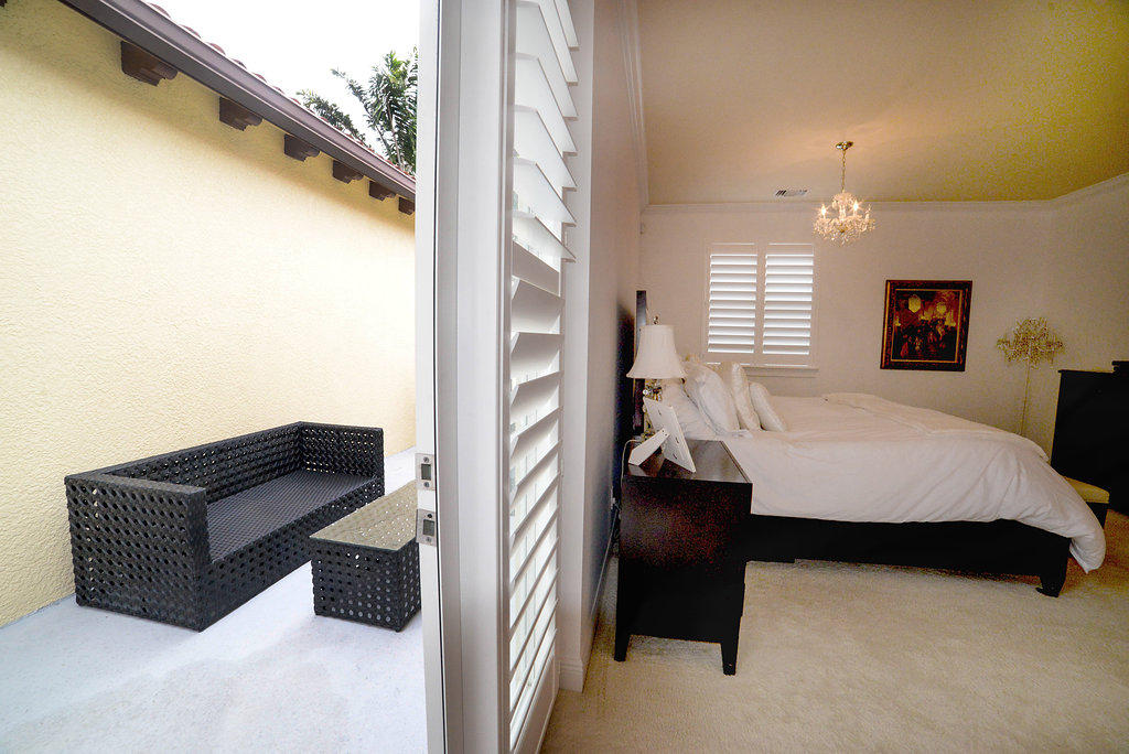 89 Via Poinciana Street Boca Raton, FL 33487 - Photo 23 of 33 BMB_9937