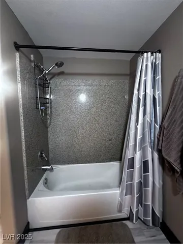 $220,000 | 8000 West Badura Avenue, Unit 1001, Las Vegas, NV 89113