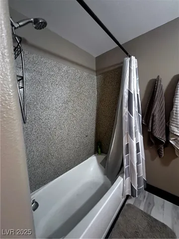 $220,000 | 8000 West Badura Avenue, Unit 1001, Las Vegas, NV 89113