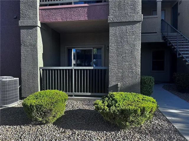 $220,000 | 8000 West Badura Avenue, Unit 1001, Las Vegas, NV 89113