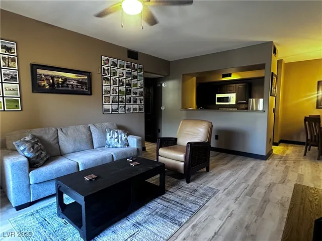 $220,000 | 8000 West Badura Avenue, Unit 1001, Las Vegas, NV 89113