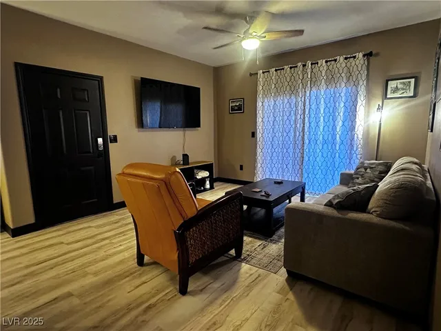 $220,000 | 8000 West Badura Avenue, Unit 1001, Las Vegas, NV 89113