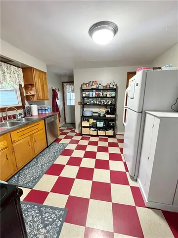 $1,000 | 454 Franklin Street, Slippery Rock, PA 16057