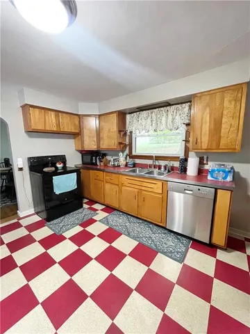 $1,000 | 454 Franklin Street, Slippery Rock, PA 16057