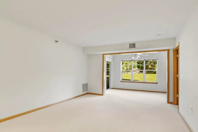 $215,000 | 6815 Parkside Circle, DeForest, WI 53532