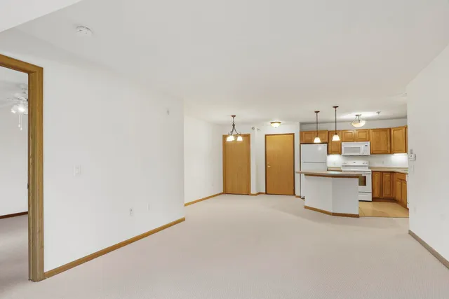 $215,000 | 6815 Parkside Circle, DeForest, WI 53532