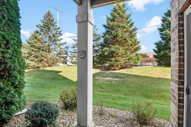 $215,000 | 6815 Parkside Circle, DeForest, WI 53532