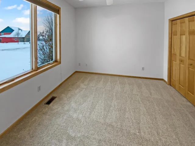 $515,000 | 515 Saxon Drive, Elko New Market, MN 55054