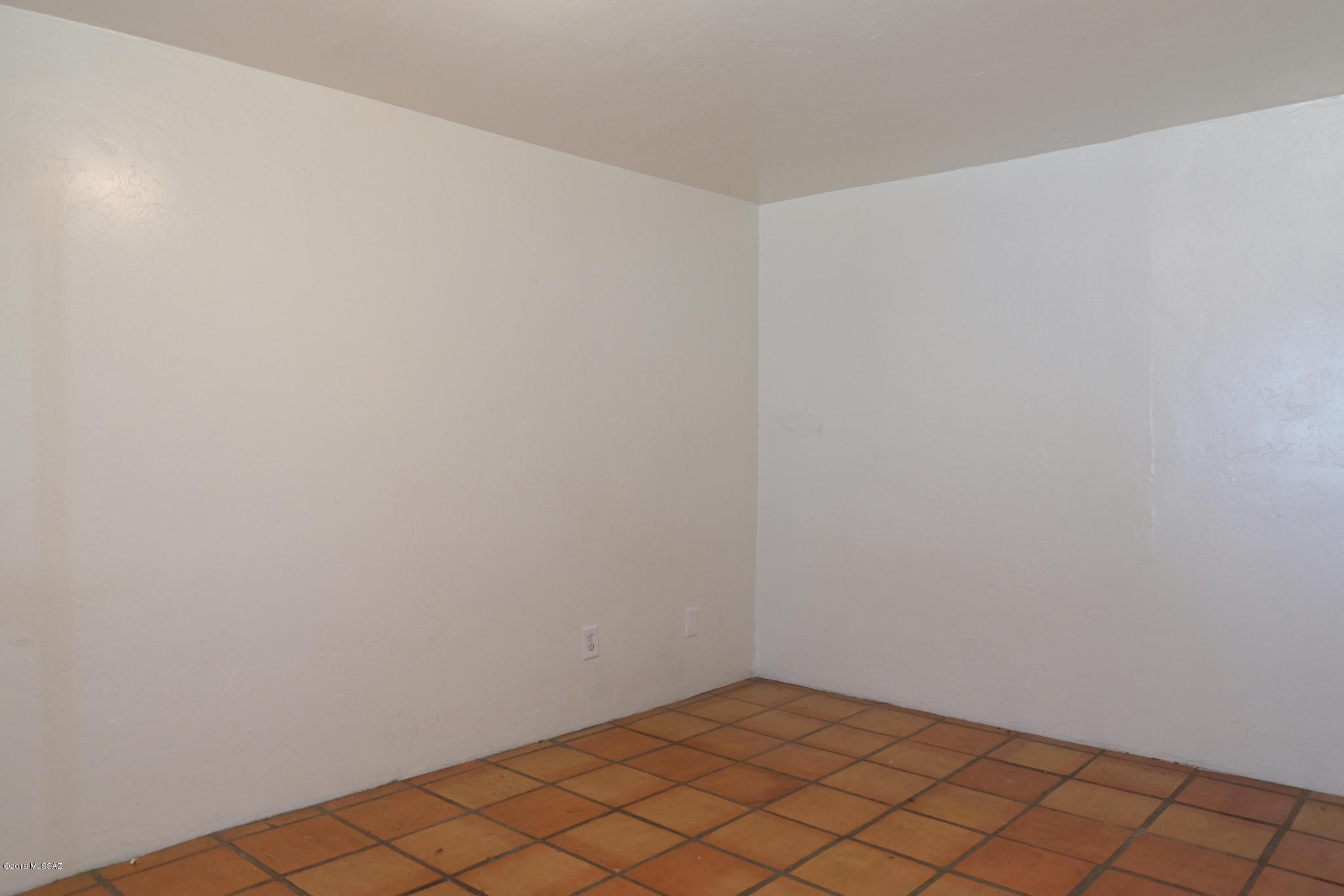 936 East Navajo Road, Unit 4 Tucson, AZ 85719 - Photo 7 of 18