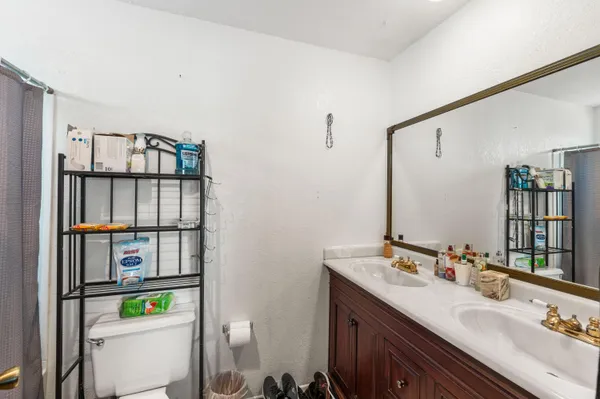 $489,900 | 1827 Louise Avenue, Lancaster, CA 93534