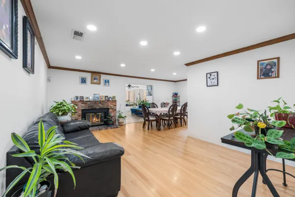 $489,900 | 1827 Louise Avenue, Lancaster, CA 93534