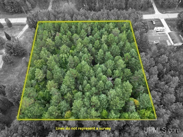 $41,900 | 5455 Chaison Road, Gladstone, MI 49837