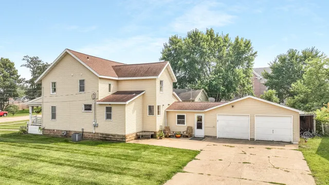 $235,000 | 102 South Peterson Avenue, Blair, WI 54616