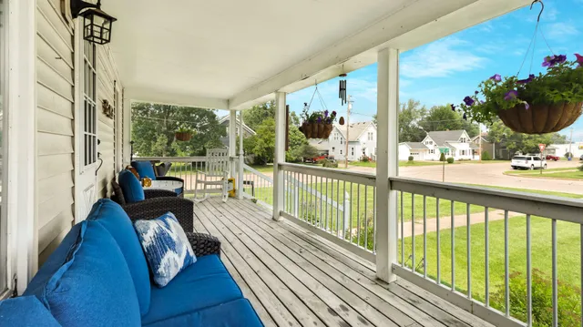 $235,000 | 102 South Peterson Avenue, Blair, WI 54616