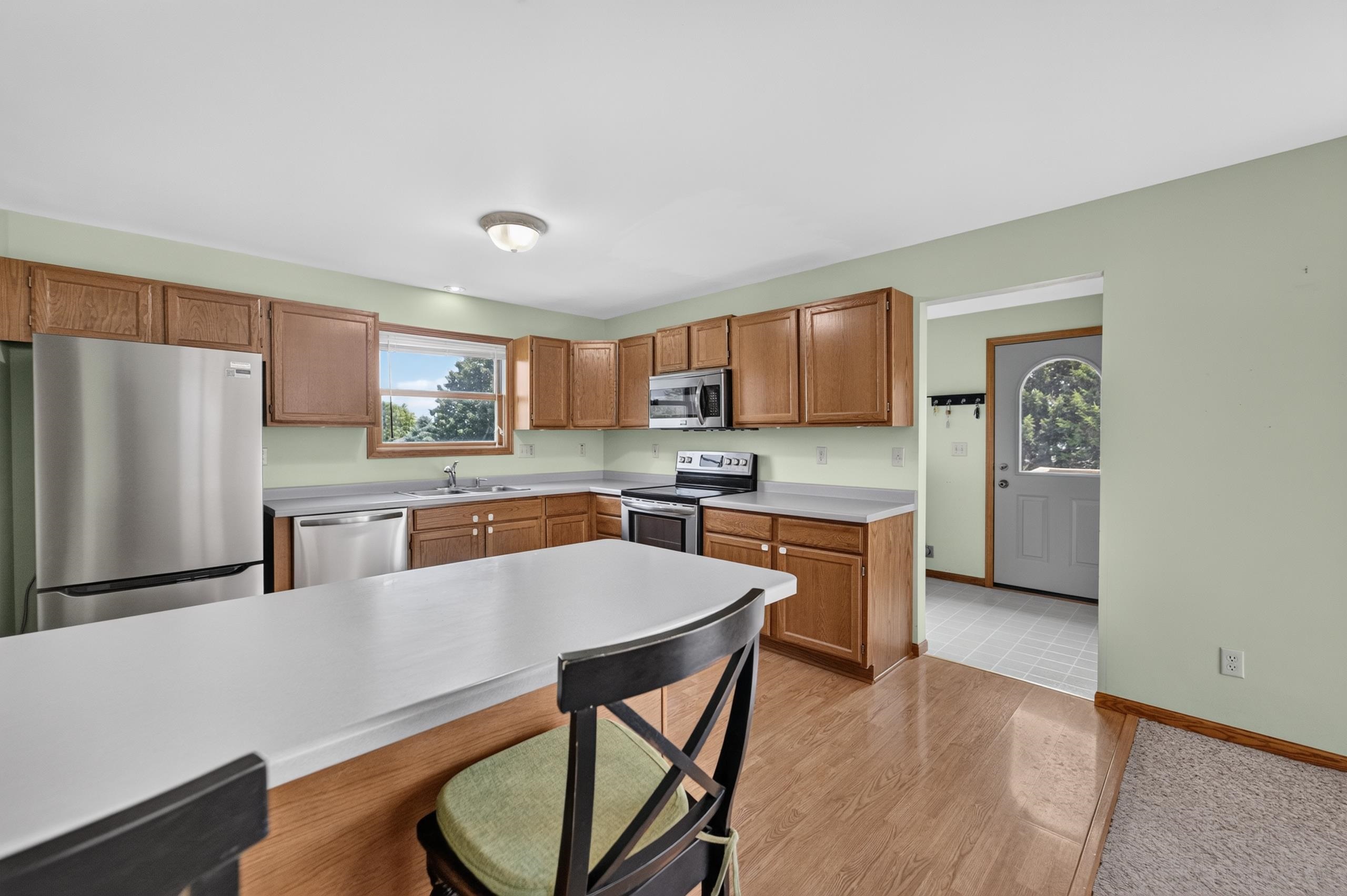 619 Windlach Street New Glarus, WI 53574 - Photo 11 of 37