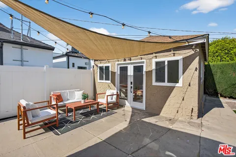 $1,249,000 | 8617 Olin Street, Los Angeles, CA 90034