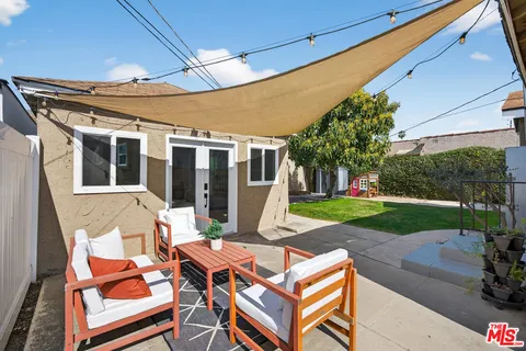 $1,249,000 | 8617 Olin Street, Los Angeles, CA 90034