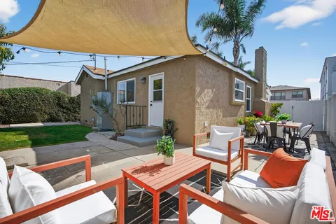 $1,249,000 | 8617 Olin Street, Los Angeles, CA 90034