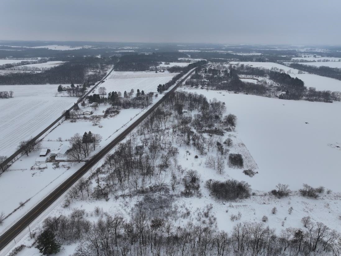 6644 Highway 81 Beloit, WI 53511 - Photo 15 of 50