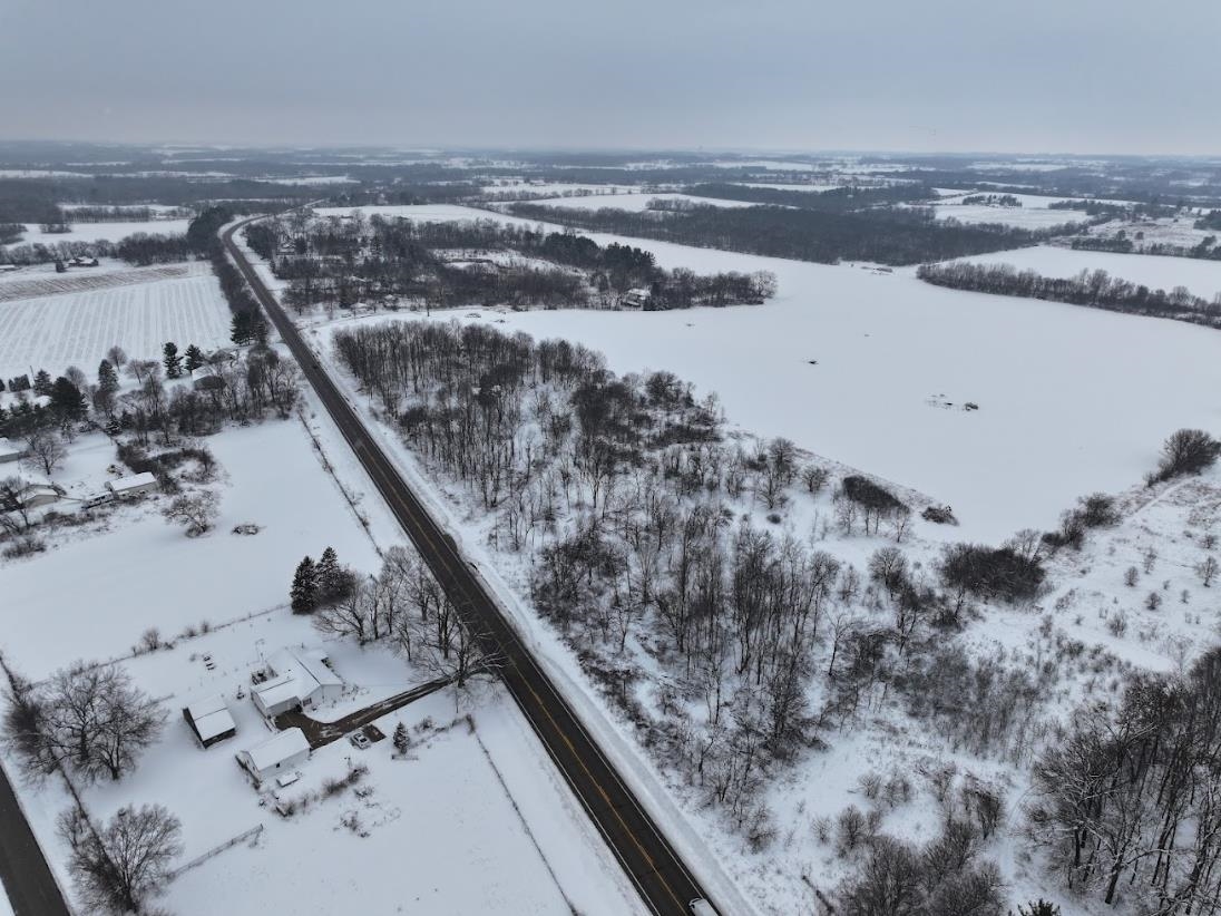 6644 Highway 81 Beloit, WI 53511 - Photo 16 of 50