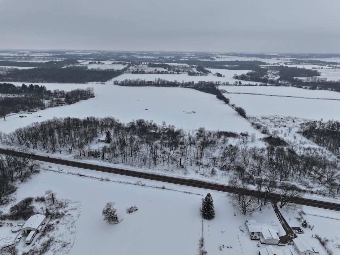 6644 Highway 81 Beloit, WI 53511 - Photo 17 of 50