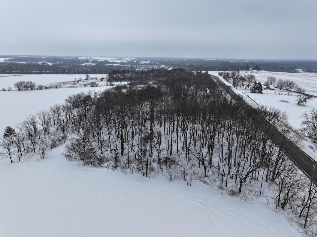 6644 Highway 81 Beloit, WI 53511 - Photo 9 of 50