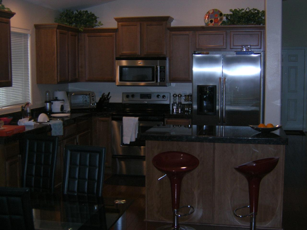 7216 West Beverly Road Laveen, AZ 85339 - Photo 1 of 8 Kitchen