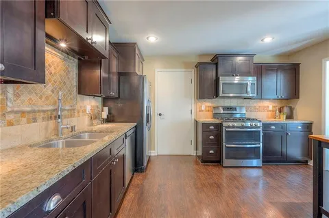 $389,000 | 8331 Beverly Drive, Overland Park, KS 66207