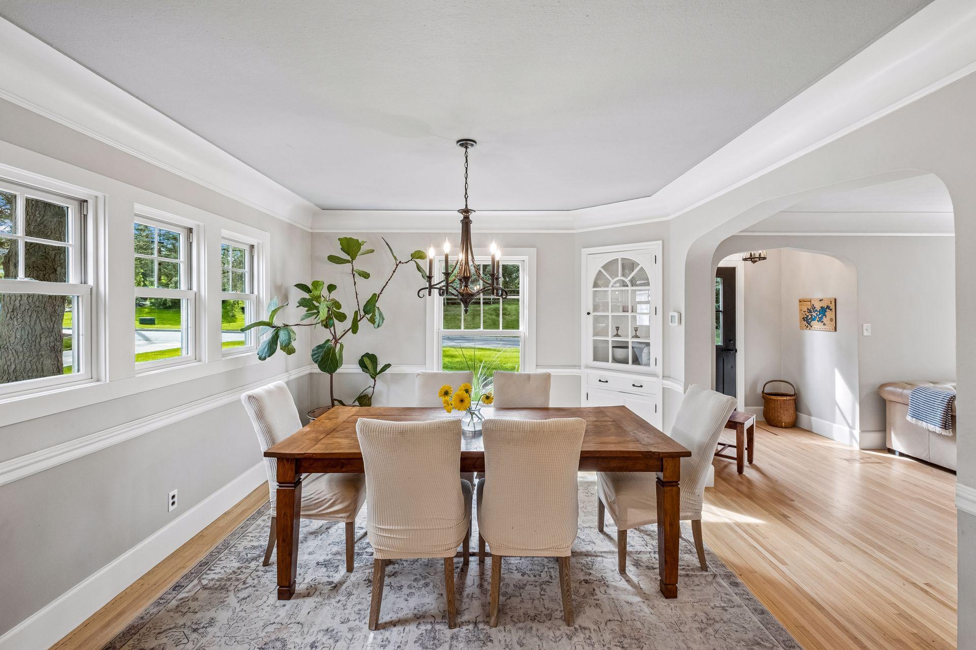 2526 Crosby Road Wayzata, MN 55391 - Photo 7 of 68 Gallery Image 7