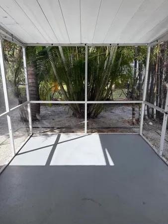 $2,700 | 6575 Northeast 7th Avenue, Boca Raton, FL 33487