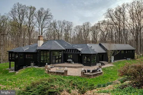 $2,199,000 | 2800 Horseshoe Trail, Chester Springs, PA 19425
