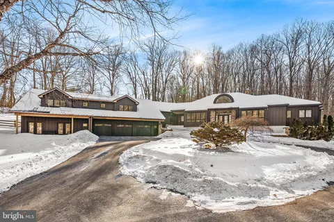 $2,400,000 | 2800 Horseshoe Trail, Chester Springs, PA 19425
